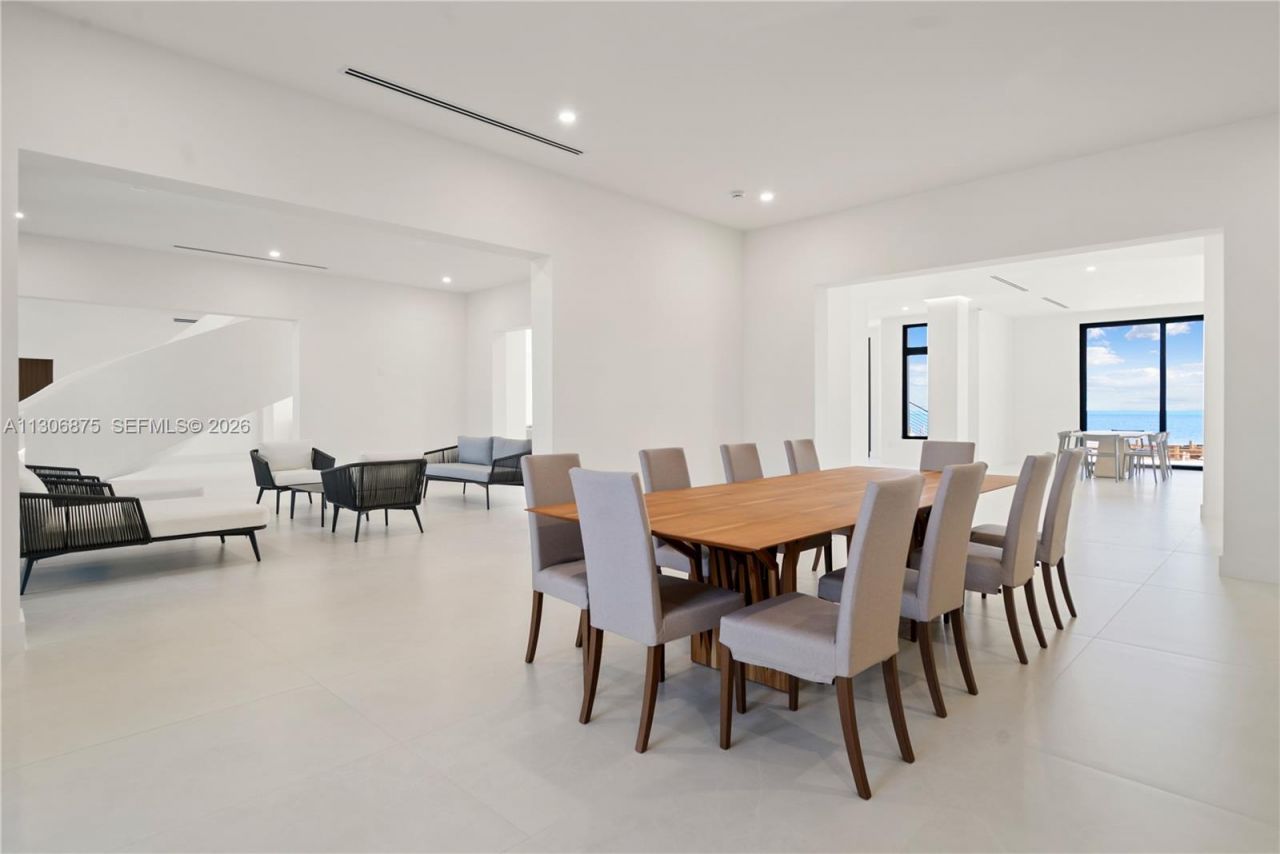 2405 Coco Plum Dr, Marathon, FL 33050 Photo