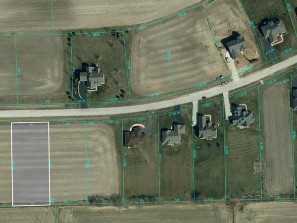 2611 Newbury Lane, Caledonia, IL 61011