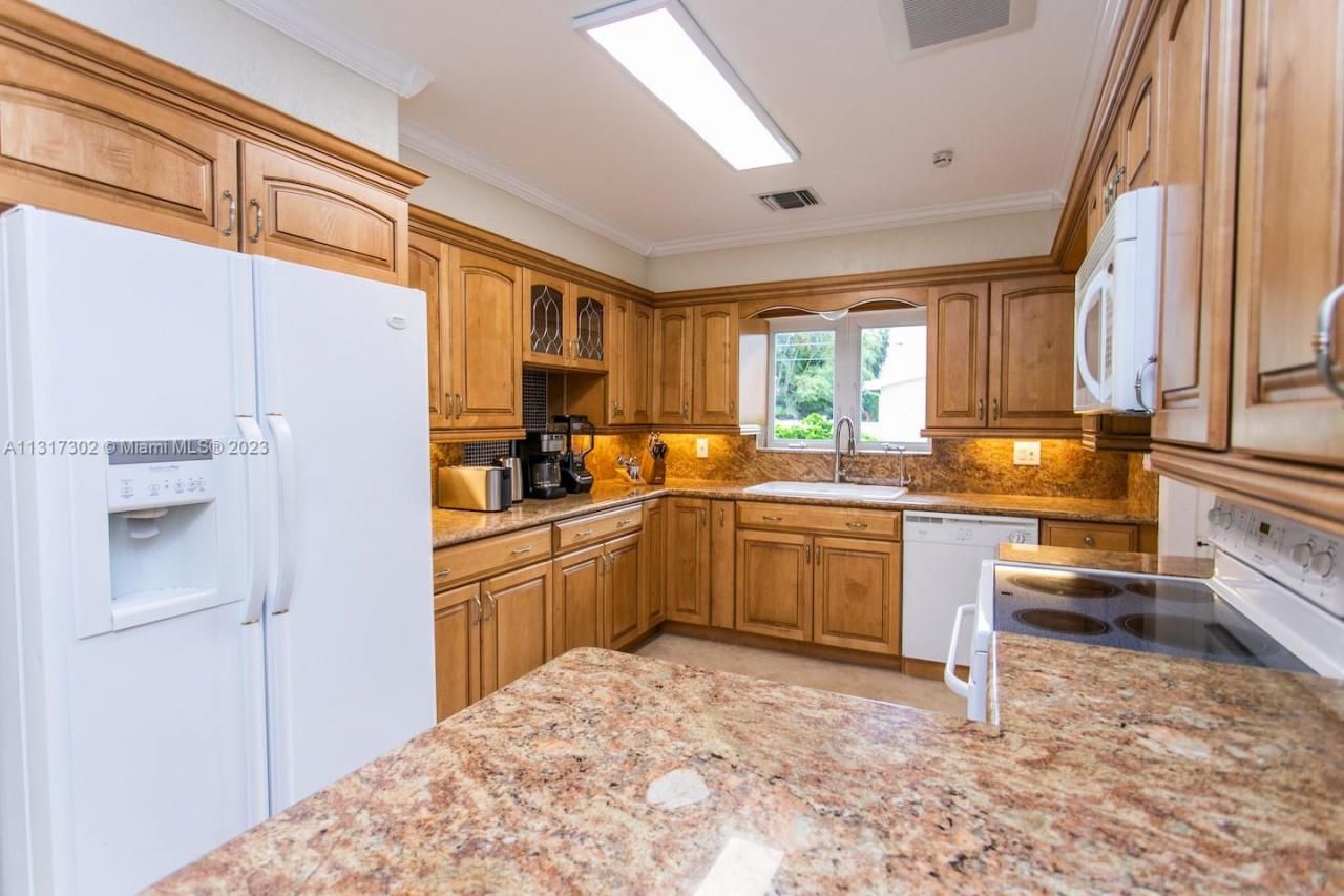 714 Harrison St, Hollywood, FL 33019 Photo