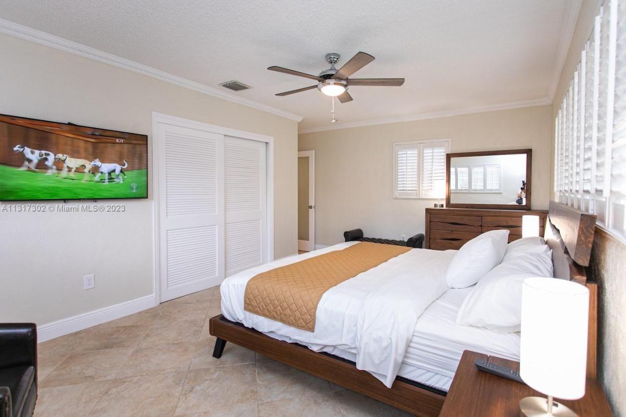 714 Harrison St, Hollywood, FL 33019 Photo