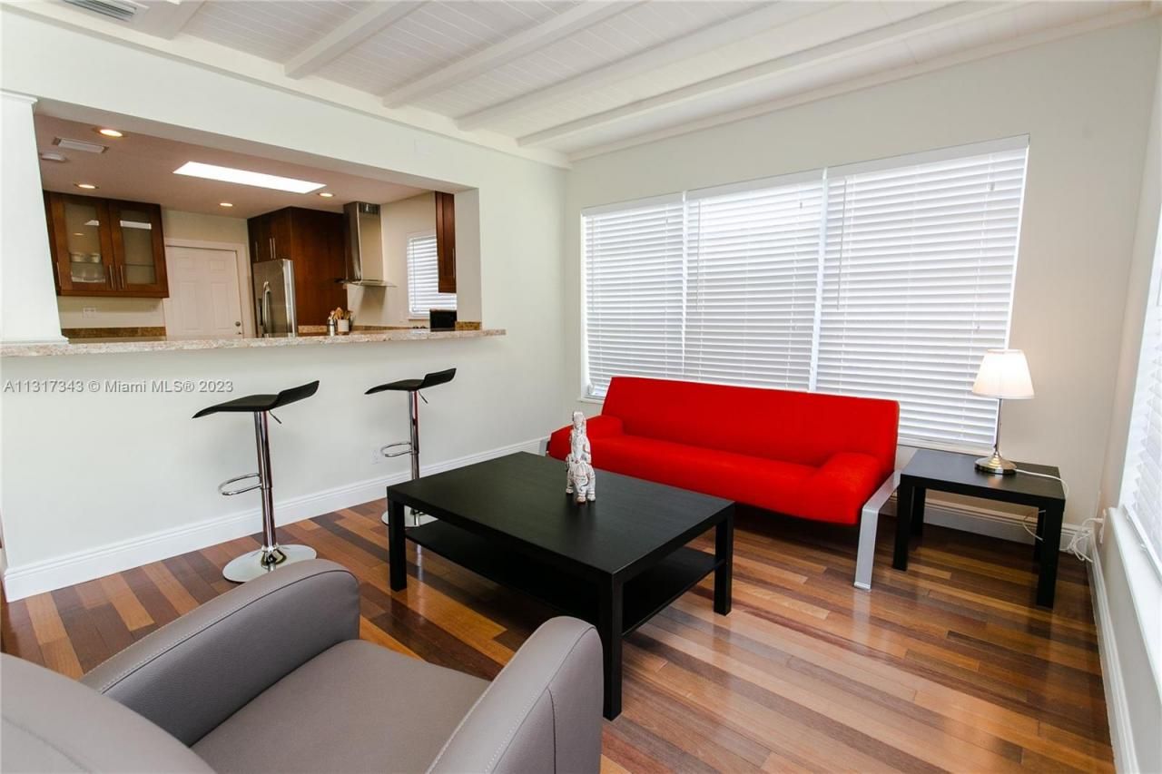 951 Washington St, Hollywood, FL 33019 Photo