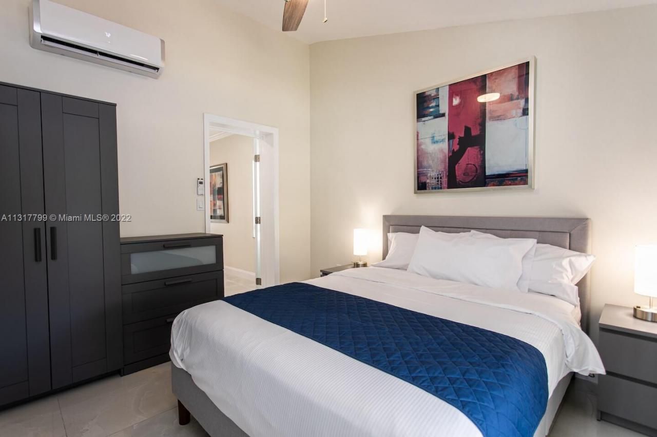 1022 Adams St, Hollywood, FL 33019 Photo