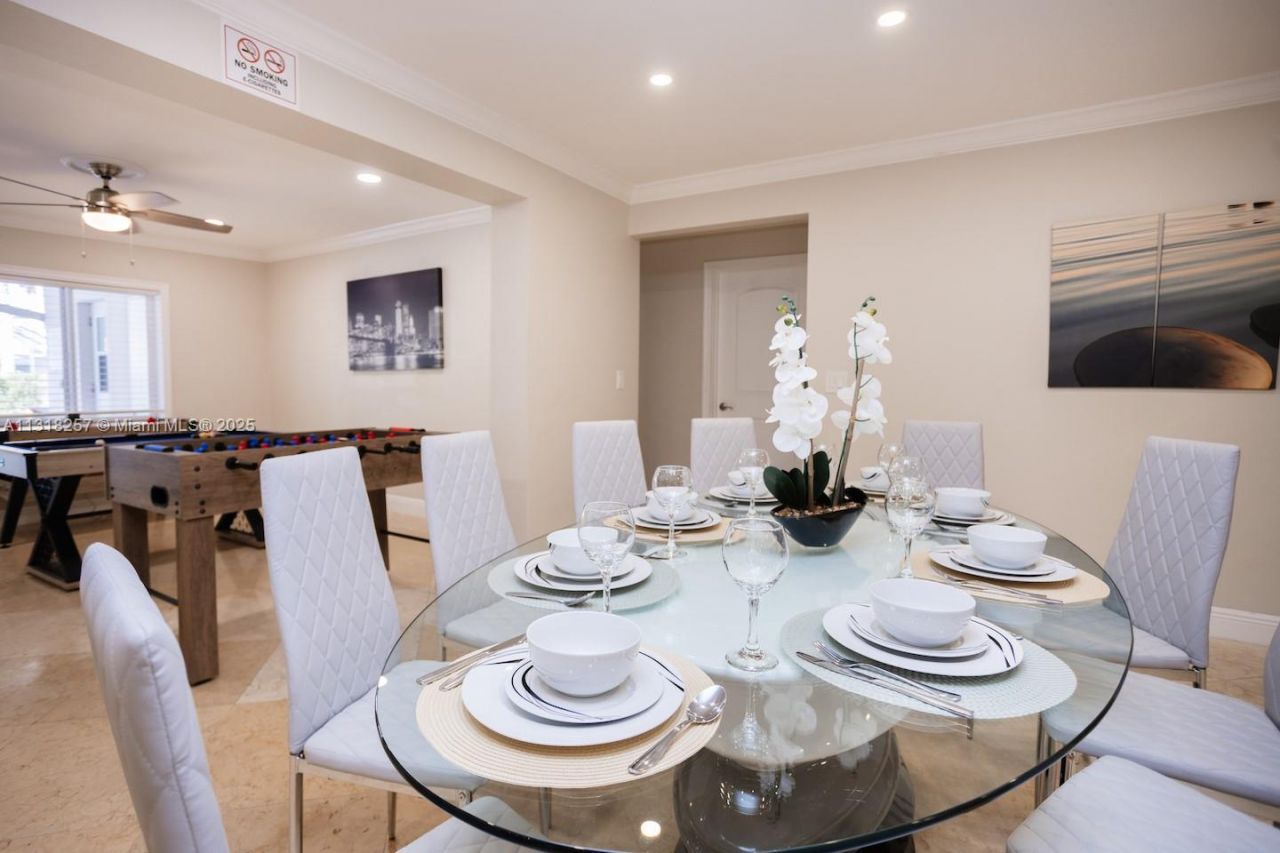 833 Washington St, Hollywood, FL 33019 Photo