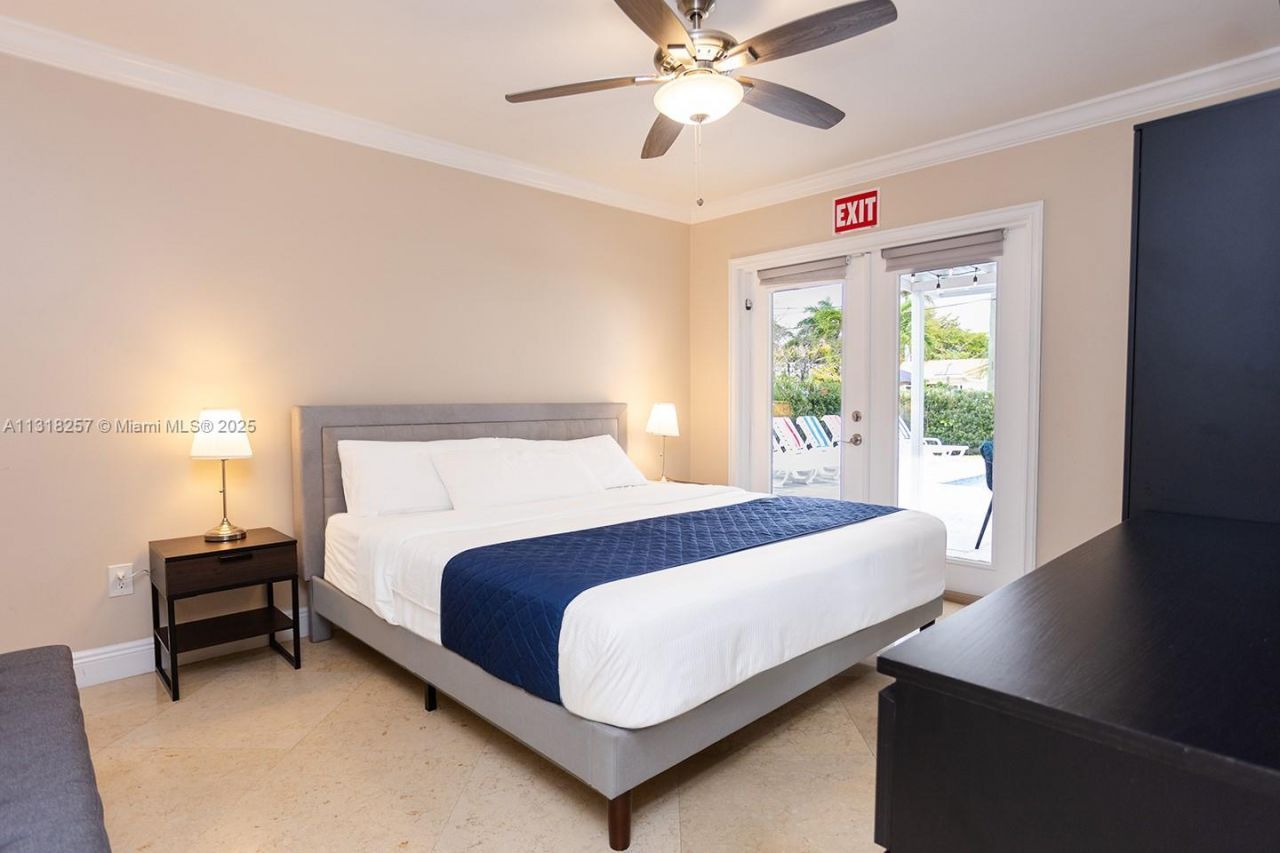 833 Washington St, Hollywood, FL 33019 Photo