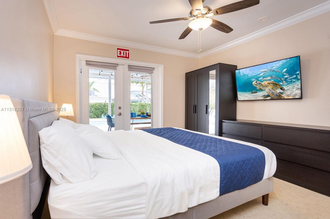 833 Washington St, Hollywood, FL 33019 Photo