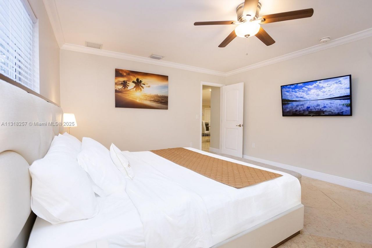 833 Washington St, Hollywood, FL 33019 Photo