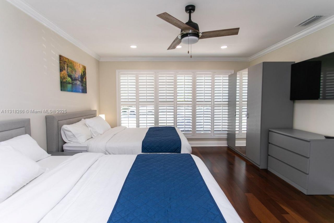 1311 Rodman St, Hollywood, FL 33019 Photo