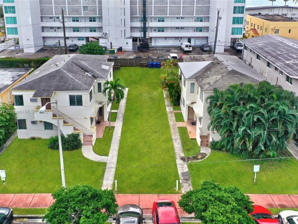 1910 and 1920 Biarritz Dr, Miami Beach, FL 33141