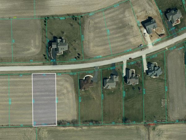 2631 Newbury Lane, Caledonia, IL 61011