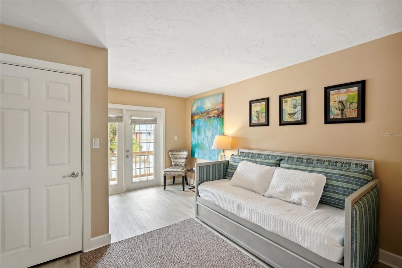 55 N Washington Drive, Sarasota, FL 34236 Photo