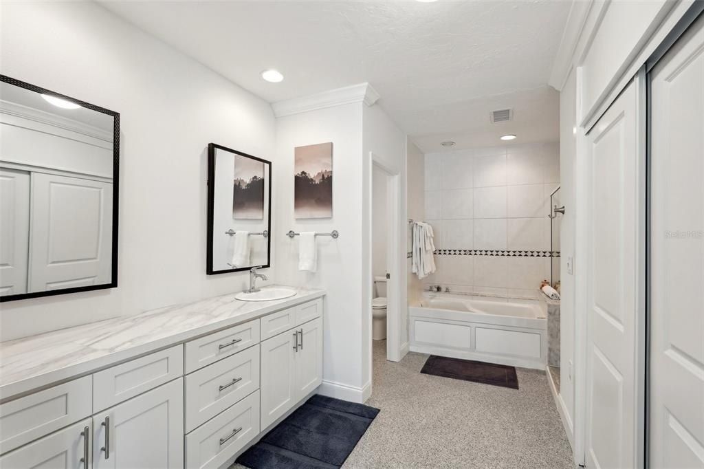 55 N Washington Drive, Sarasota, FL 34236 Photo