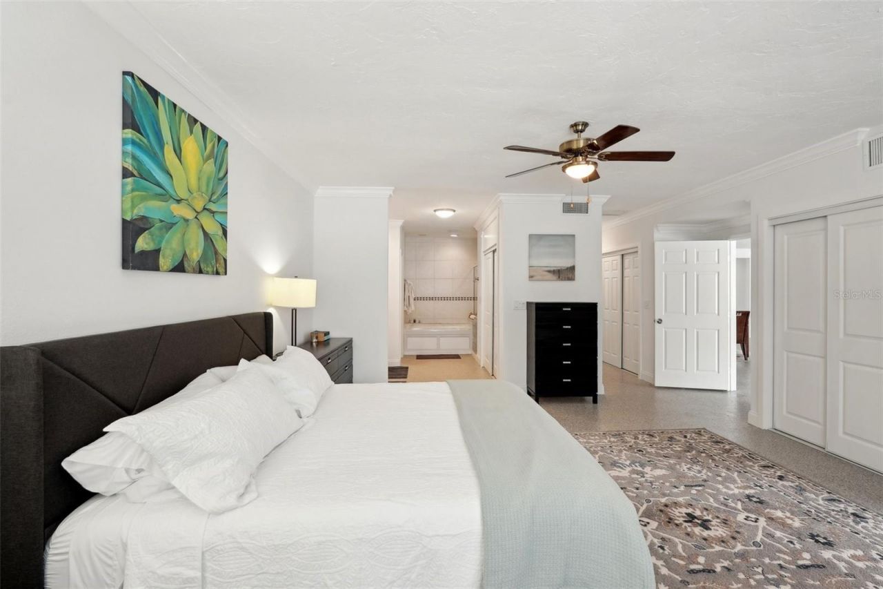 55 N Washington Drive, Sarasota, FL 34236 Photo
