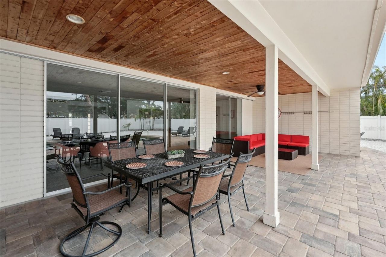 55 N Washington Drive, Sarasota, FL 34236 Photo