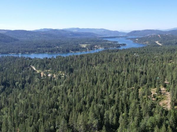 2500 Carr Creek Rd, Sandpoint, ID 83864