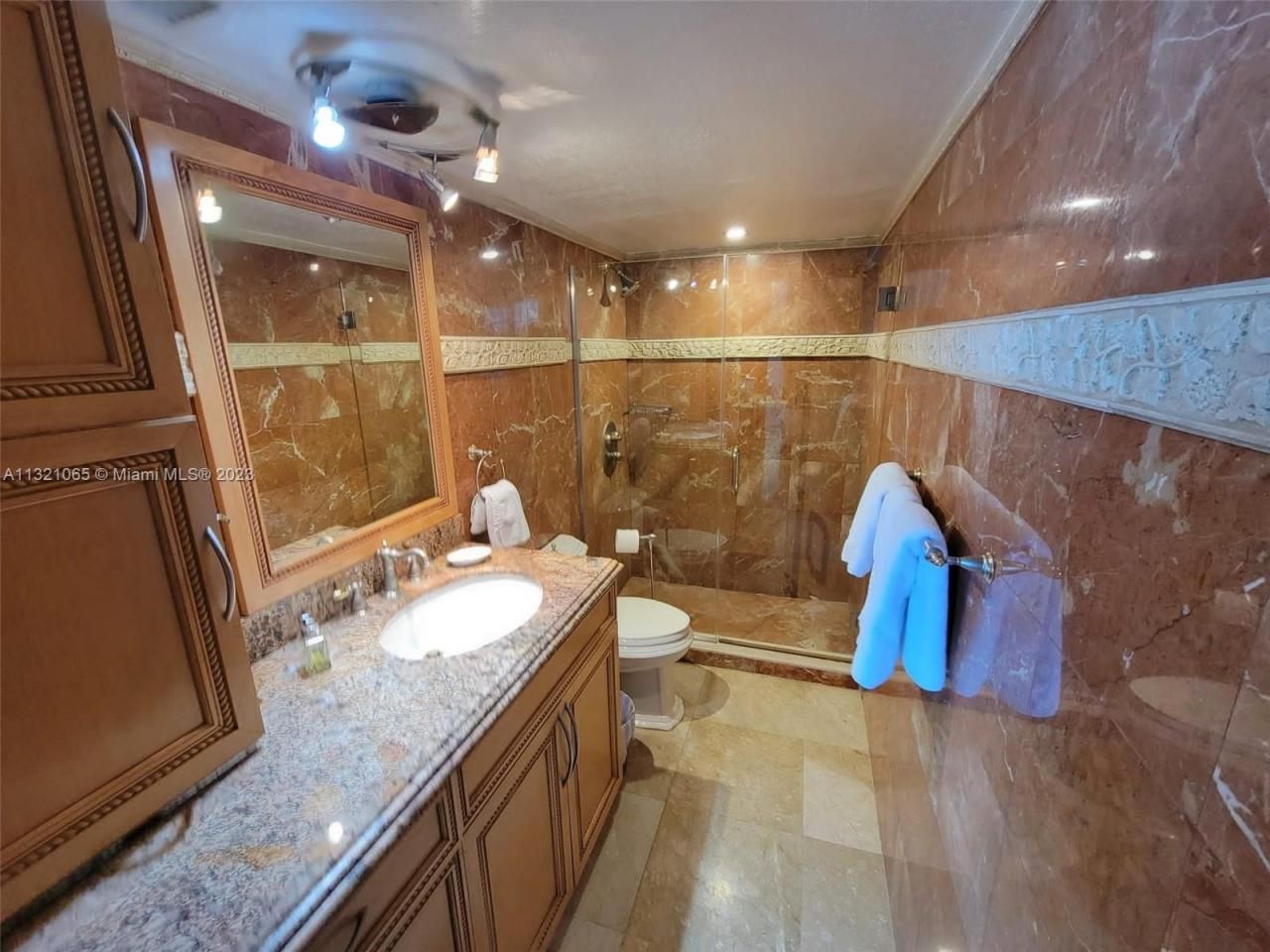 5151 Collins Ave, Unit 1036, Miami Beach, FL 33140 Photo