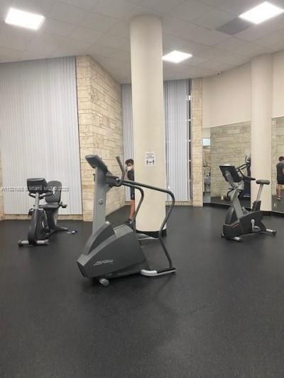 5151 Collins Ave, Unit 1036, Miami Beach, FL 33140 Photo