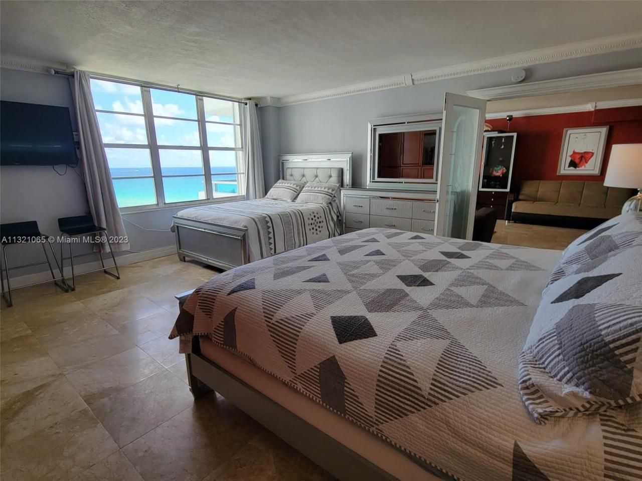 5151 Collins Ave, Unit 1036, Miami Beach, FL 33140 Photo