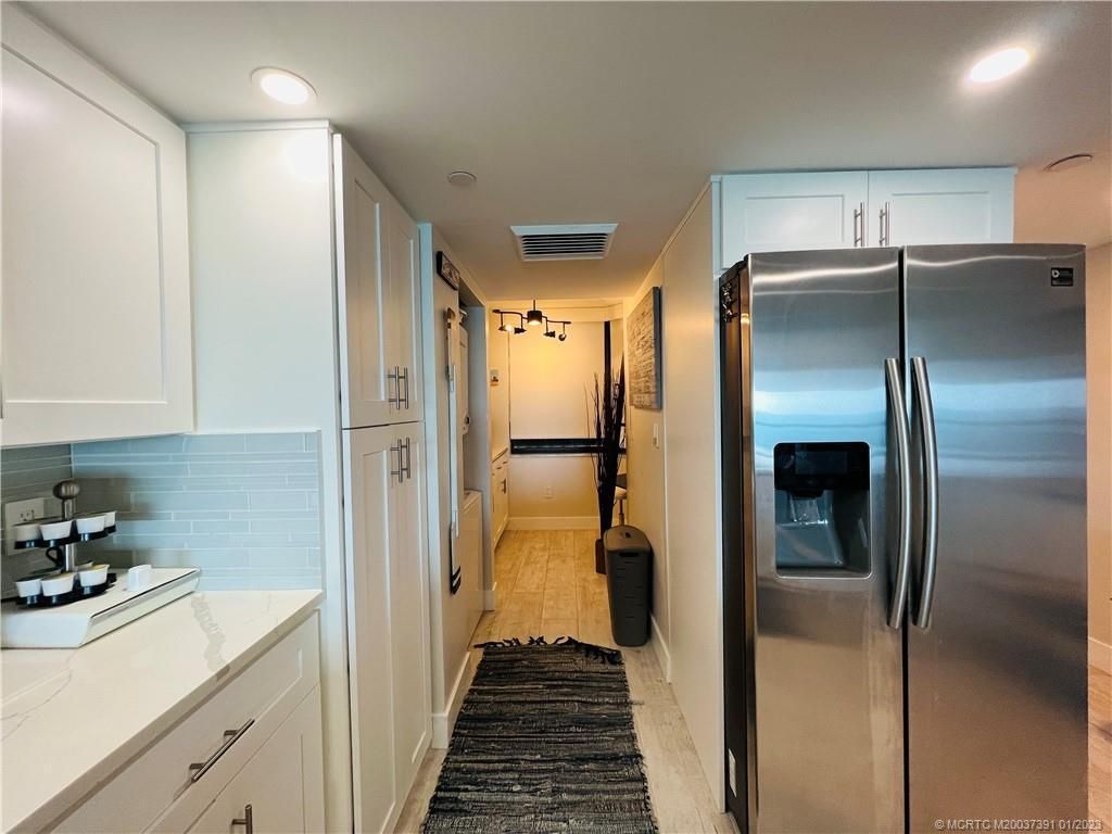 8880 S Ocean Drive, Unit 1102, Jensen Beach, FL 34957 Photo