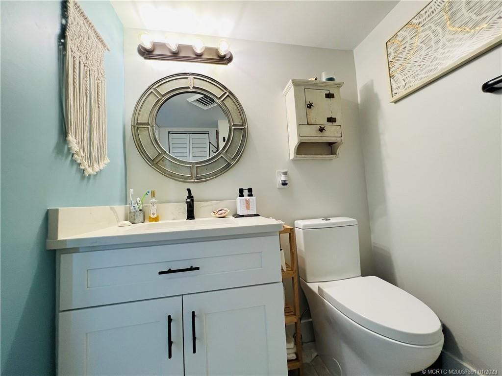 8880 S Ocean Drive, Unit 1102, Jensen Beach, FL 34957 Photo