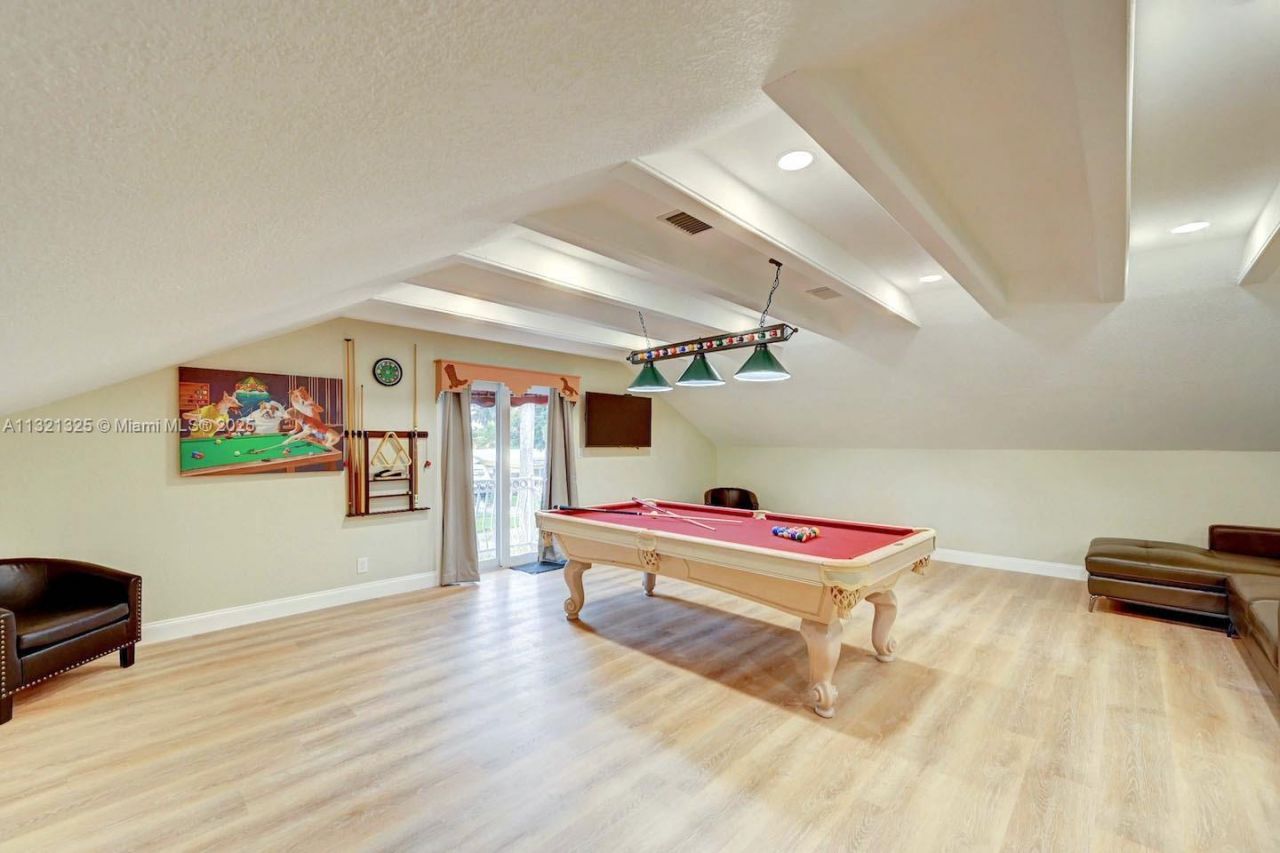 1020 N 13th Ter, Hollywood, FL 33019 Photo