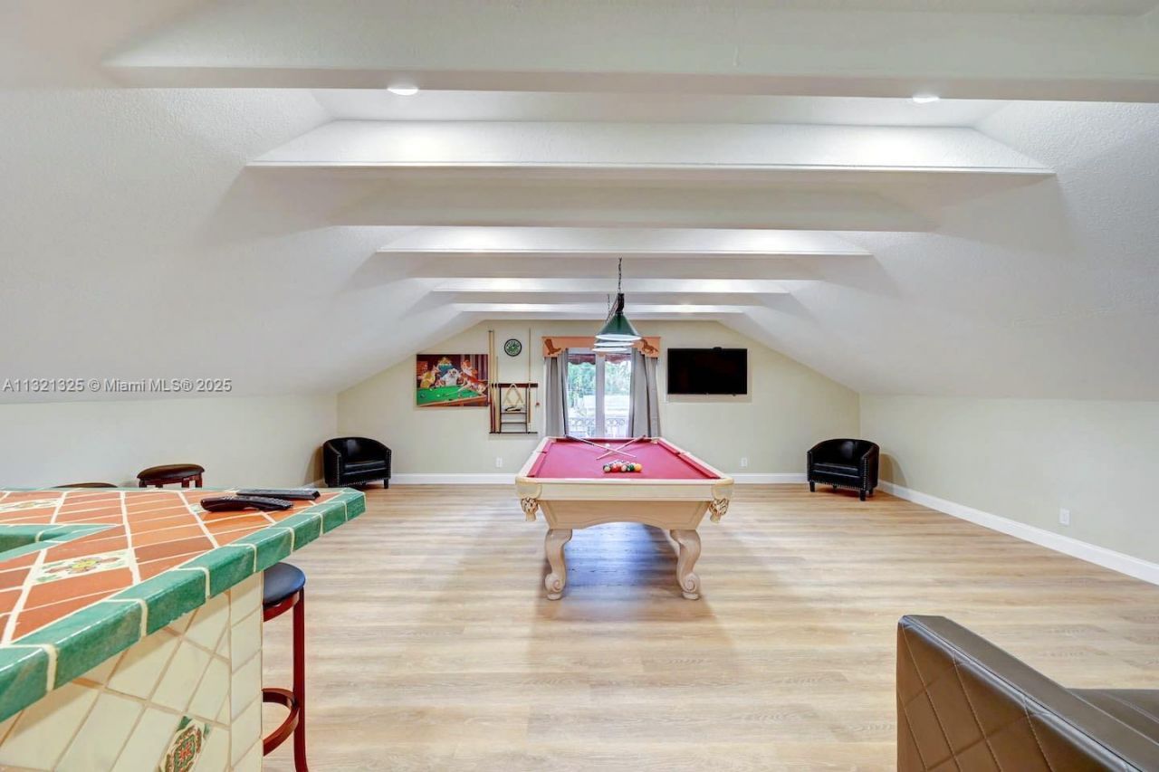 1020 N 13th Ter, Hollywood, FL 33019 Photo