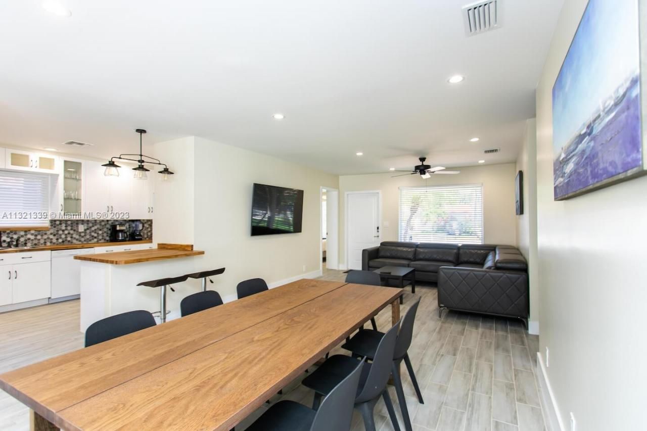 1120 N 13th Terrace, Hollywood, FL 33019 Photo