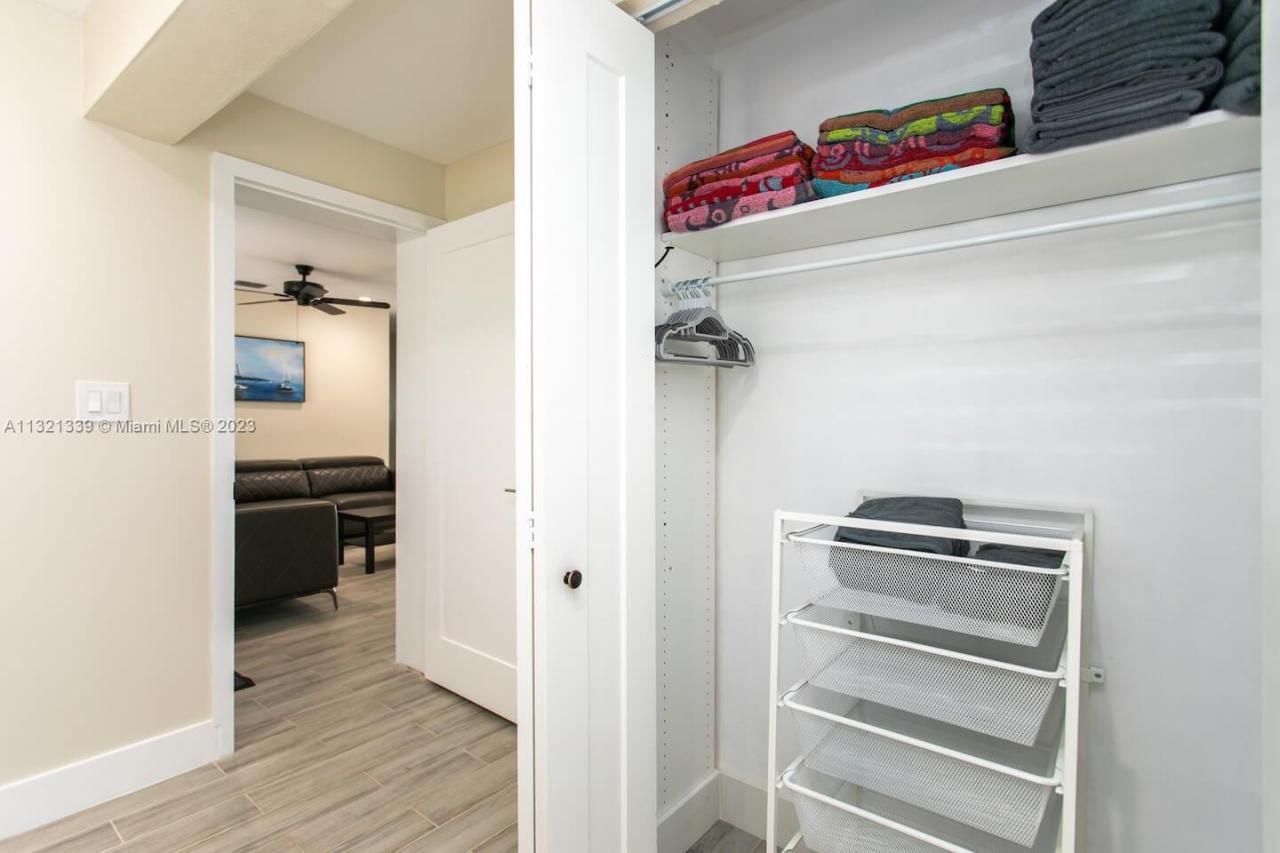 1120 N 13th Terrace, Hollywood, FL 33019 Photo