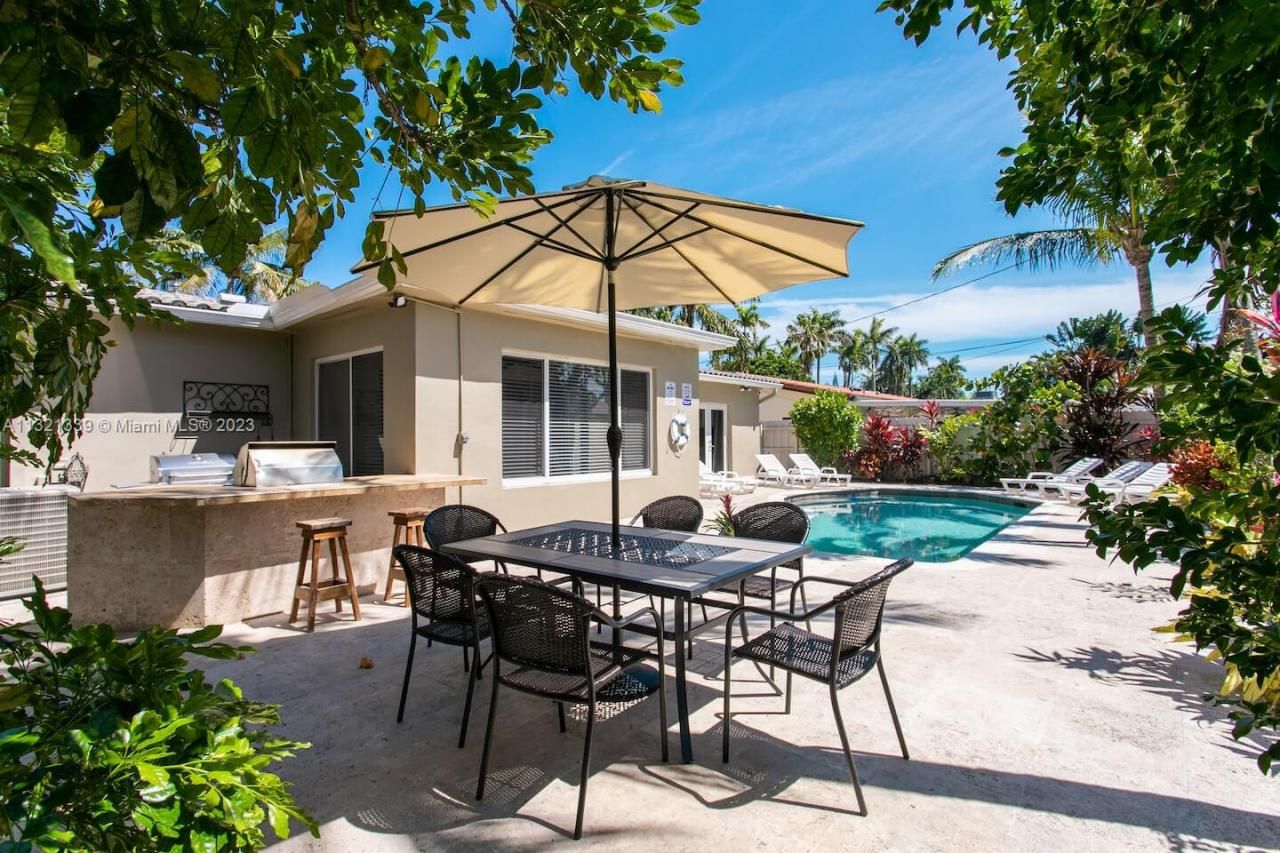 1120 N 13th Terrace, Hollywood, FL 33019 Photo