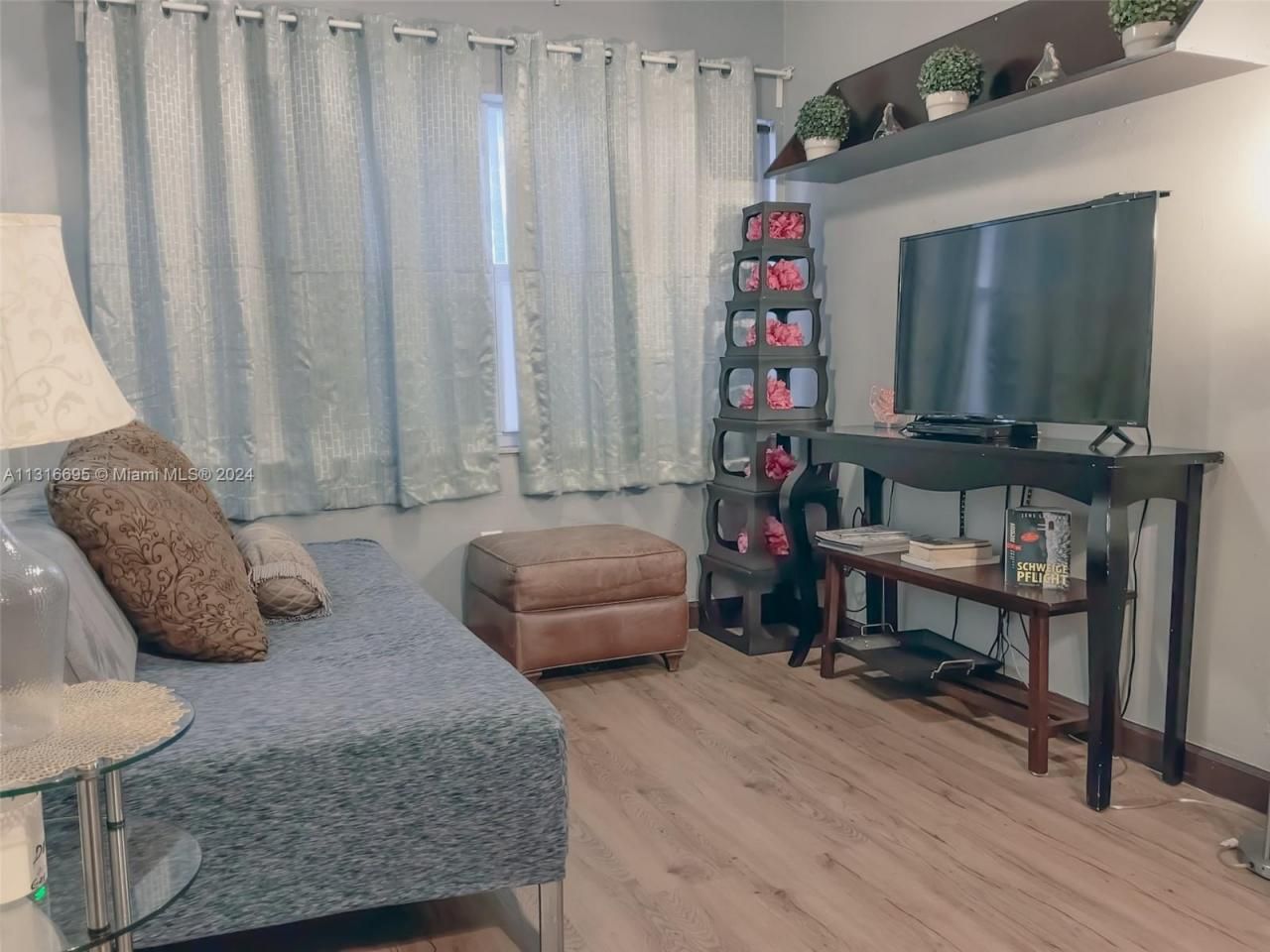 3682 SW 26th St, Unit 2, Miami, FL 33133 Photo