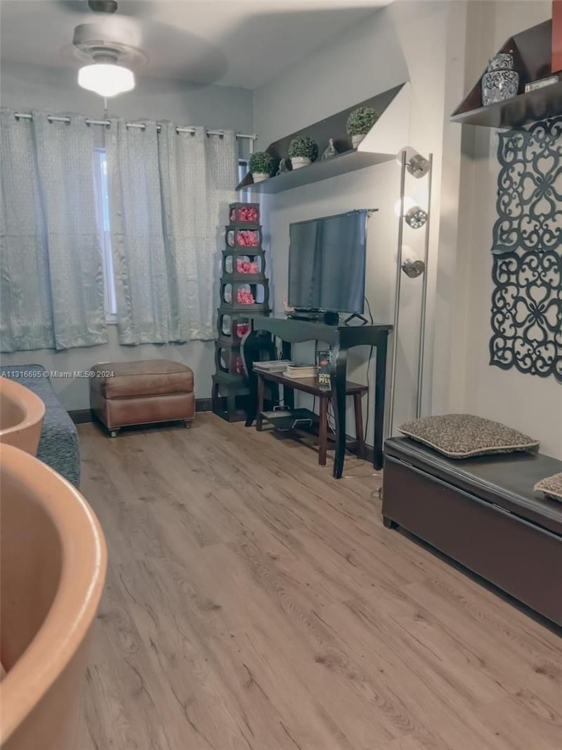 3682 SW 26th St, Unit 2, Miami, FL 33133 Photo