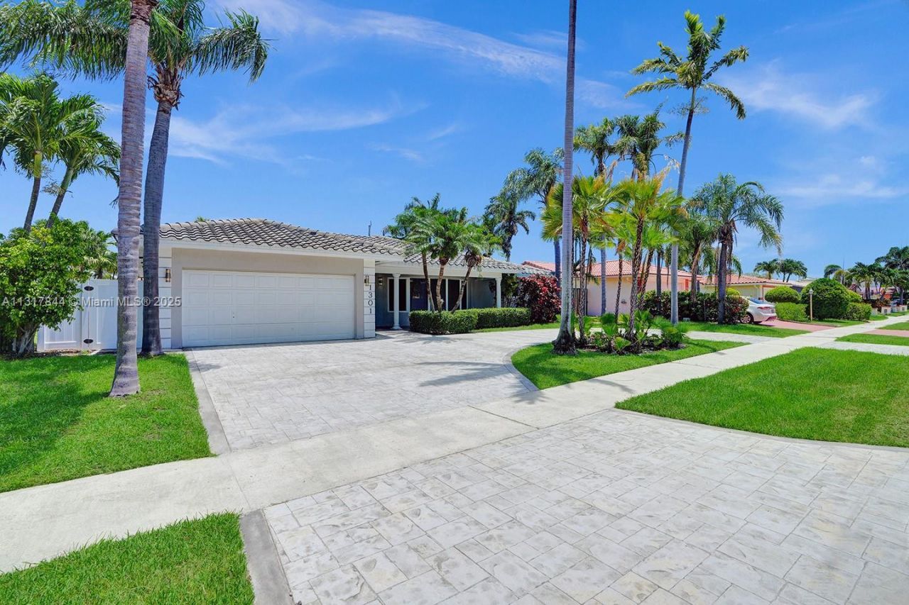 1301 Rodman St, Hollywood, FL 33019 Photo