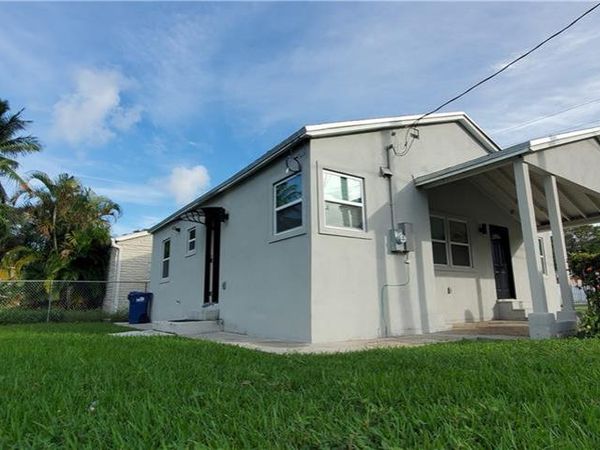 1301 NE 110th Ter, Miami, FL 33161