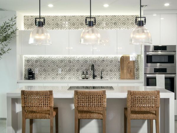 851 NE 1st Avenue, Unit 812, Miami, FL 33132