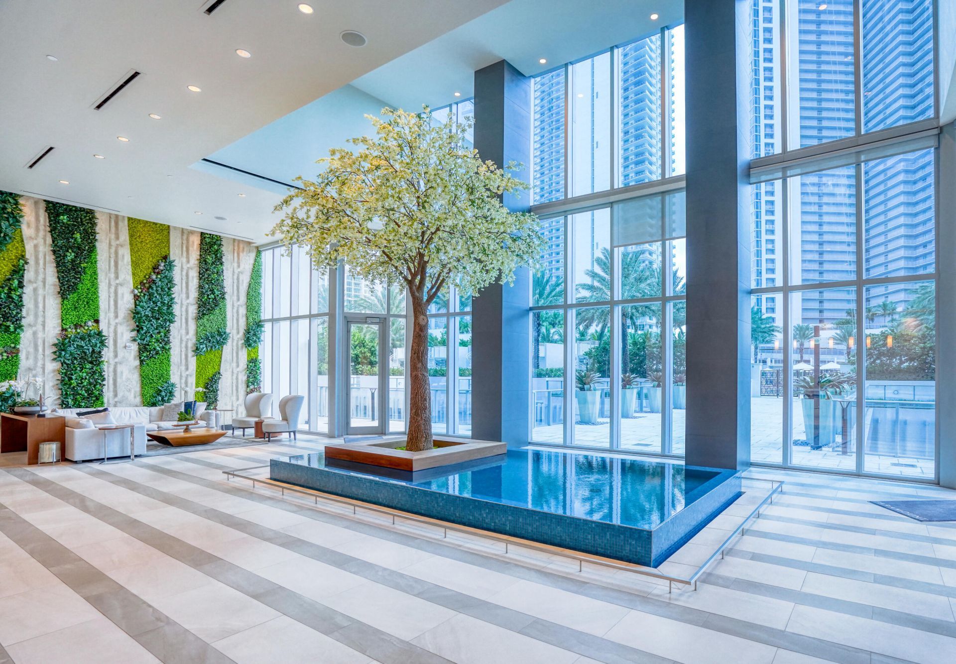 851 NE 1st Avenue, Unit 812, Miami, FL 33132 Photo