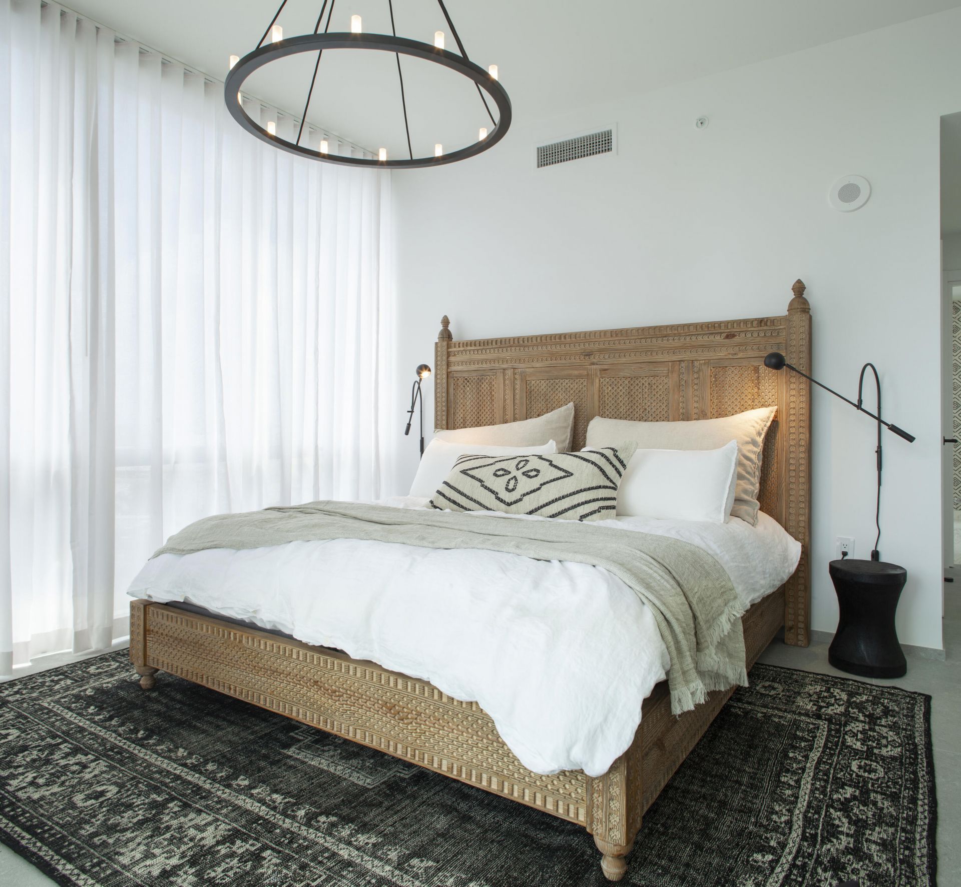 851 NE 1st Avenue, Unit 812, Miami, FL 33132 Photo