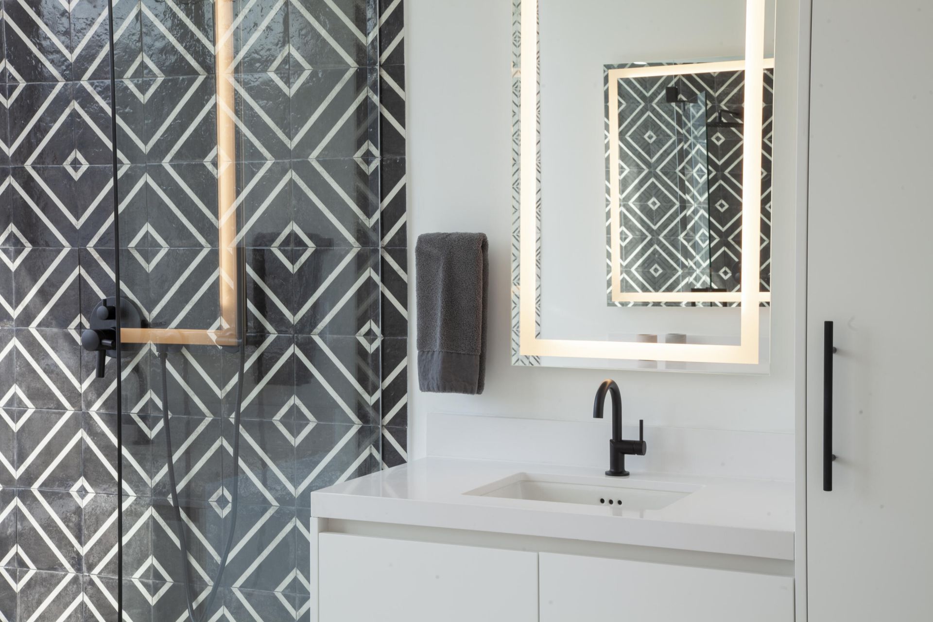 851 NE 1st Avenue, Unit 812, Miami, FL 33132 Photo