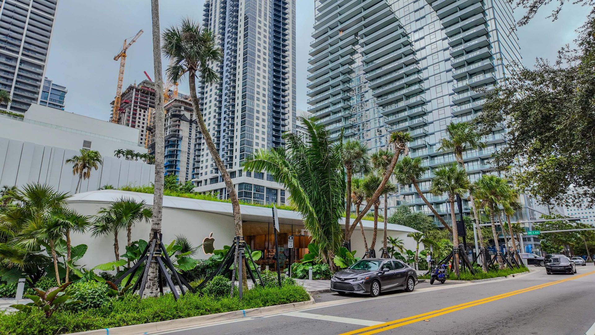 851 NE 1st Avenue, Unit 812, Miami, FL 33132 Photo