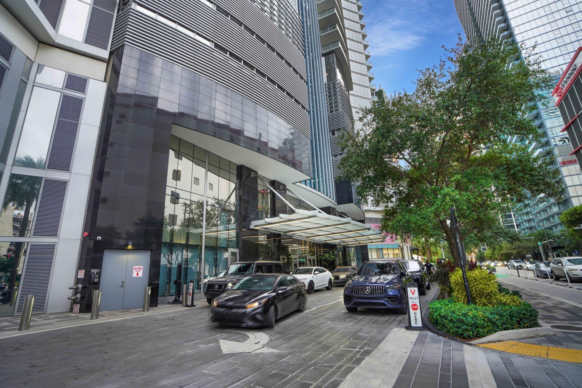 851 NE 1st Avenue, Unit 812, Miami, FL 33132 Photo