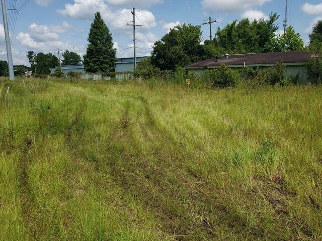 114 Berkeley Circle Photo 8