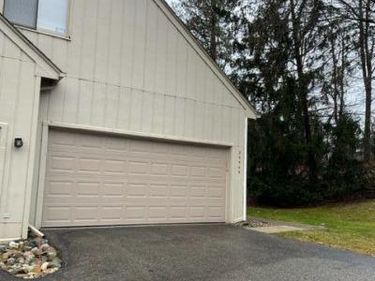 29445 LAUREL Drive, Farmington Hills, MI 48331