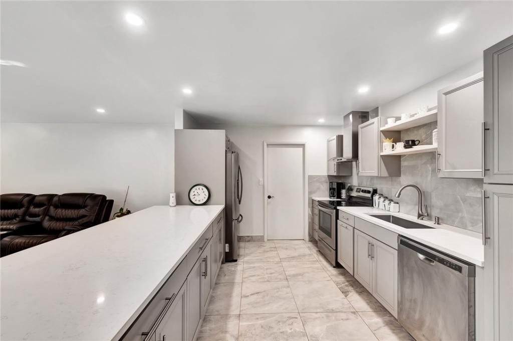 5379 N Us Highway 1, Fort Pierce, FL 34946 Photo