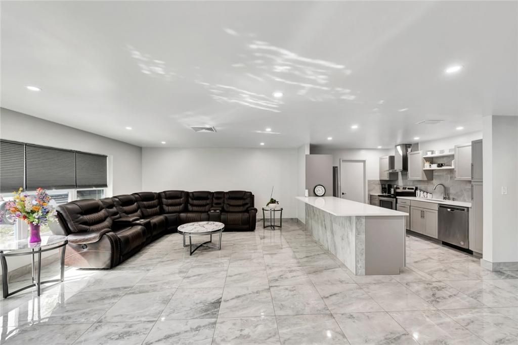 5379 N Us Highway 1, Fort Pierce, FL 34946 Photo