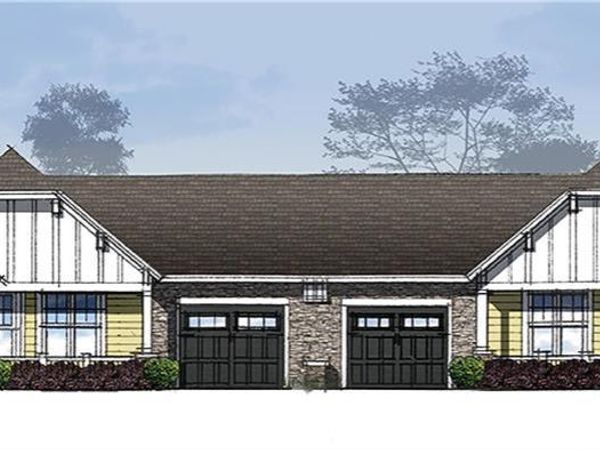 31 Golden Aster Drive, Laurel Park, NC 28739