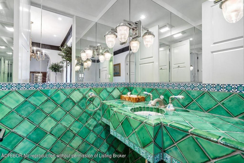 12 Lagomar Road, Palm Beach, FL 33480 Photo