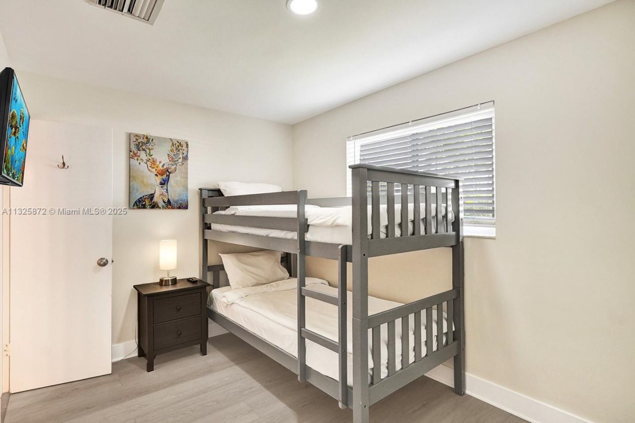 1018 Adams St, Hollywood, FL 33019 Photo