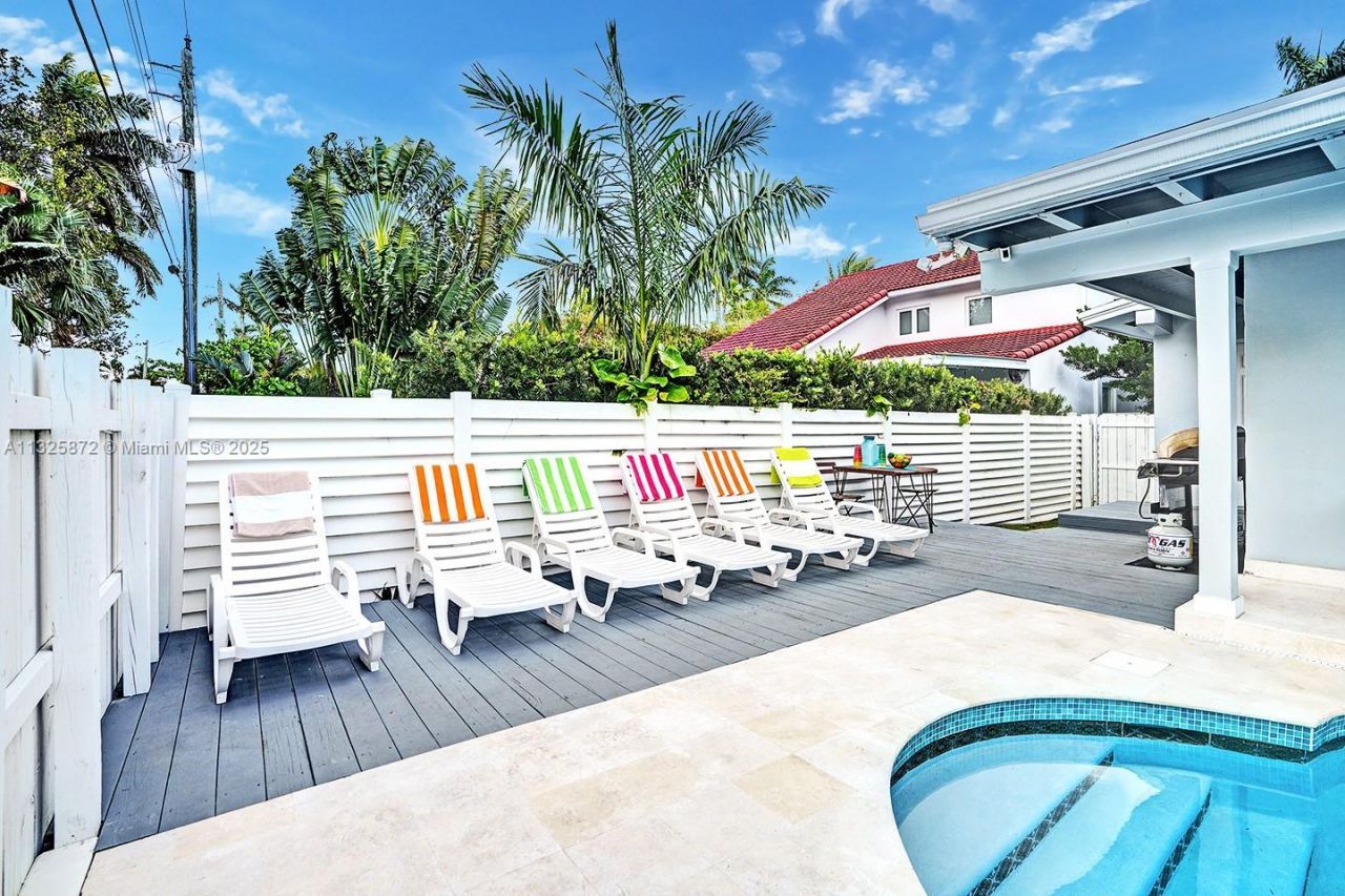 1018 Adams St, Hollywood, FL 33019 Photo