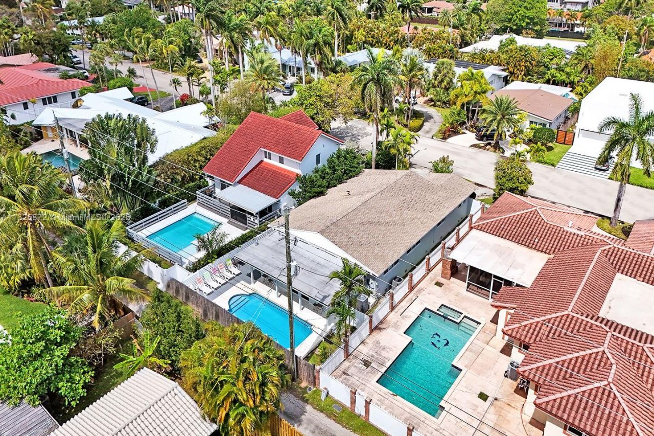 1018 Adams St, Hollywood, FL 33019 Photo