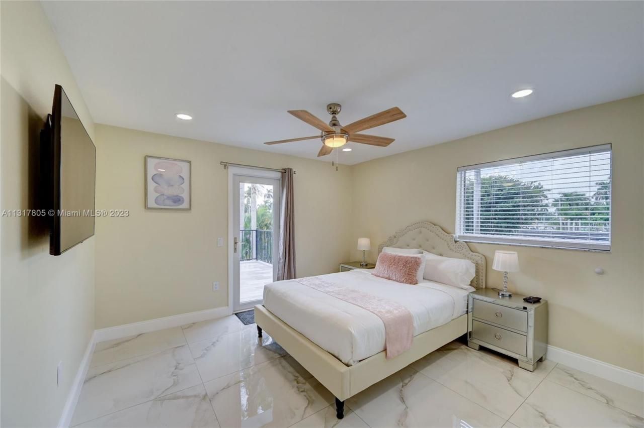 1109 Hollywood Blvd, Hollywood, FL 33019 Photo