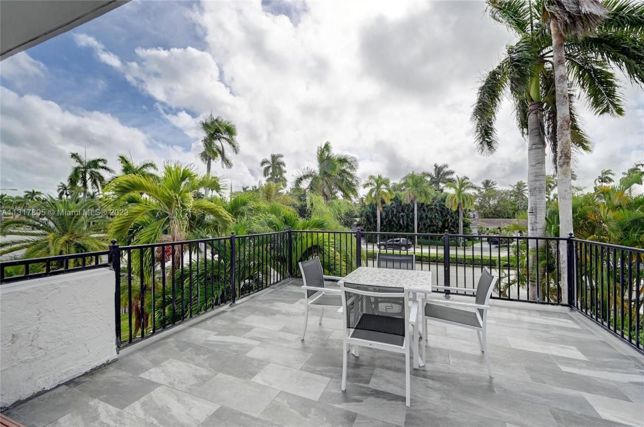 1109 Hollywood Blvd, Hollywood, FL 33019 Photo