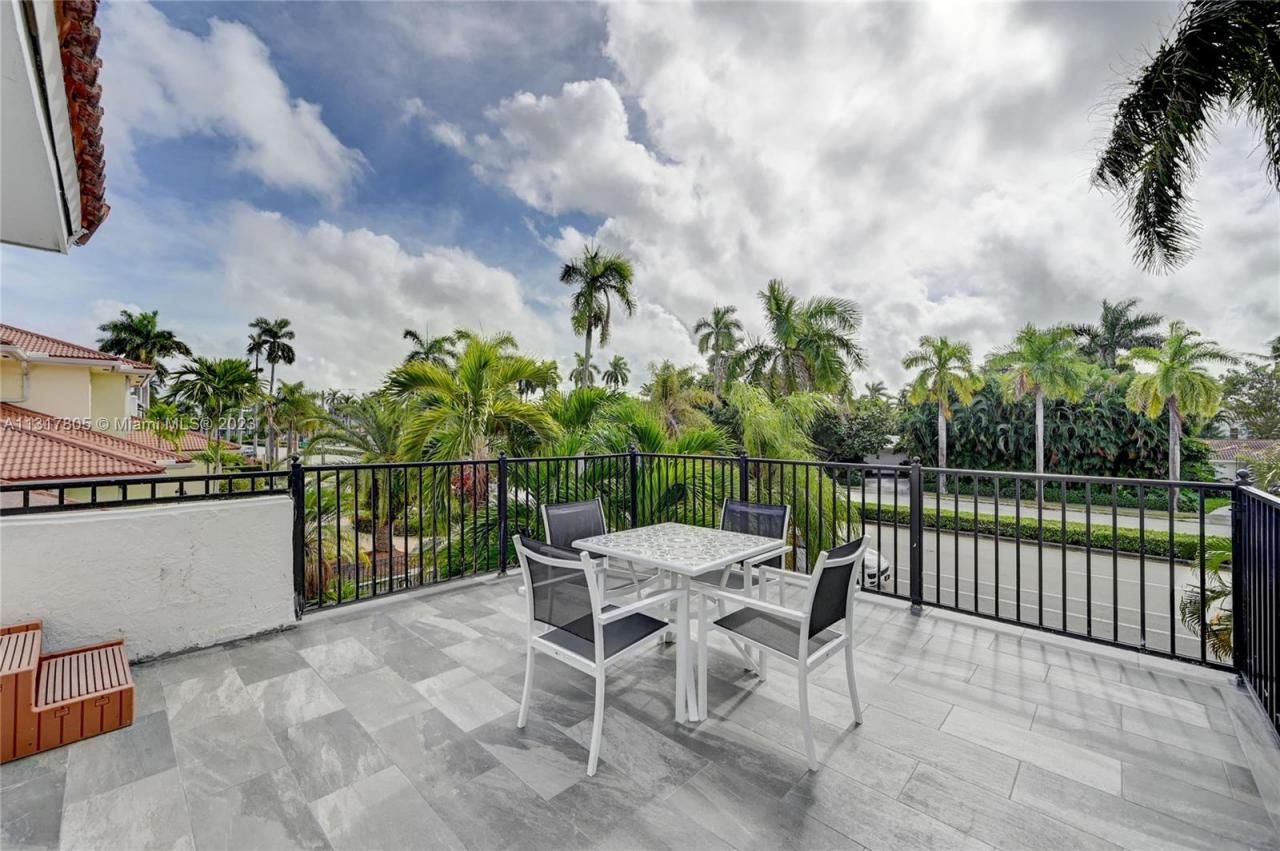 1109 Hollywood Blvd, Hollywood, FL 33019 Photo